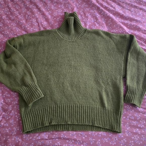 Babaa Eco Wool Jumper No17 in Olivera - Picture 3 of 5